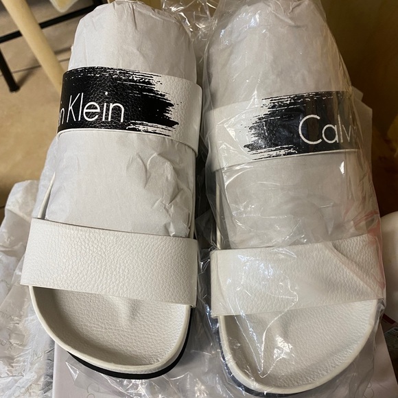 Calvin Klein White main image 4